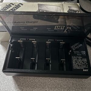 Again & Again Multiple Cell Battery Charger Model CC-1